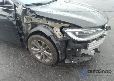 2016 Chrysler 200 Touring из США, поврежденный, VIN 1C3CCCFB9GN188534